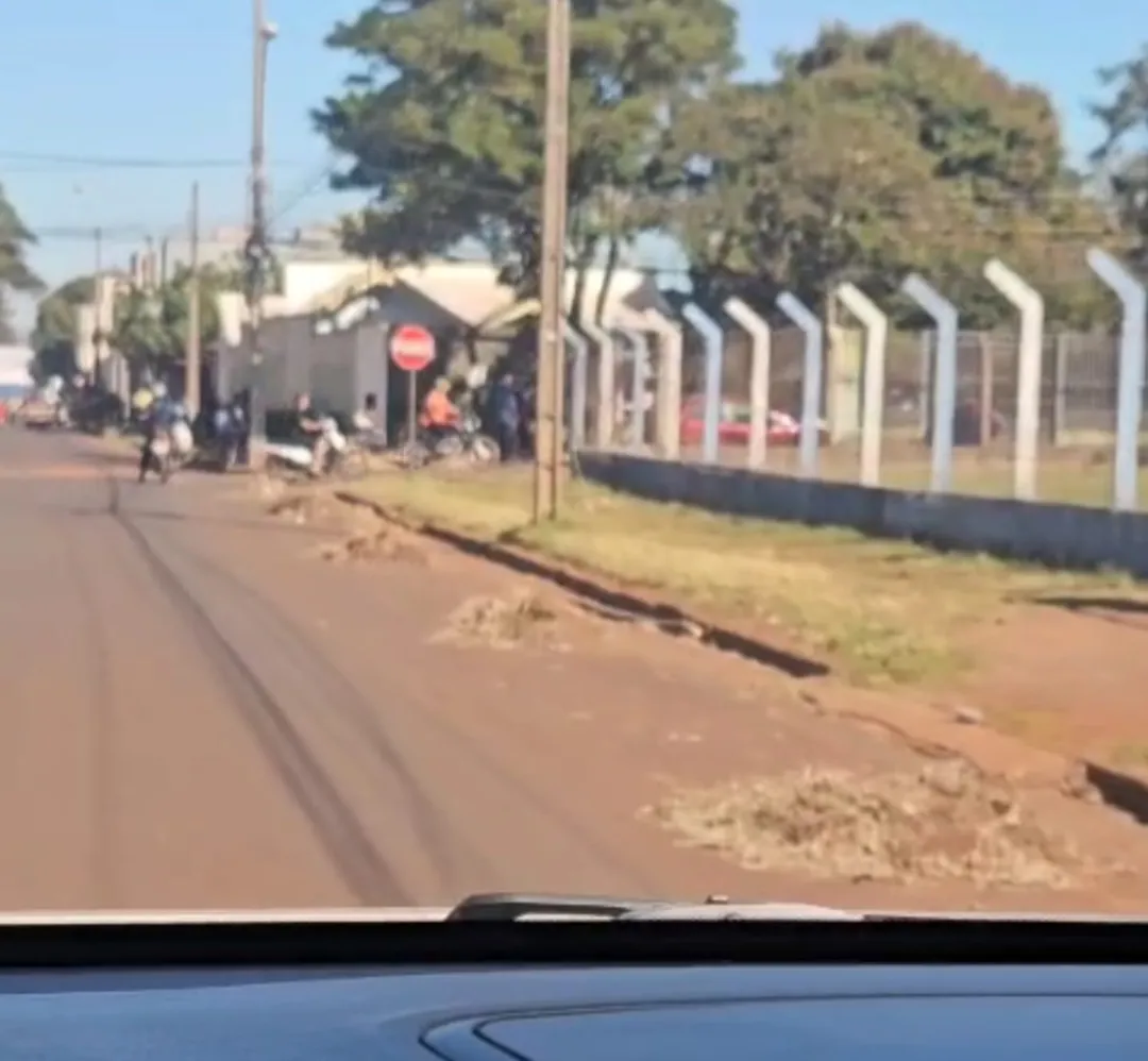 Fatal accidente en Pedro Juan: motociclista muere tras chocar contra un cúmulo de basura en la vía pública