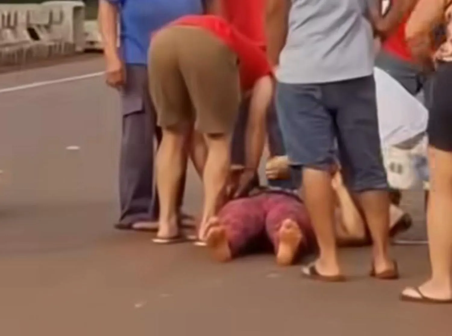 Violento choque entre motocicletas deja dos heridos en la Ruta PY05 en Pedro Juan