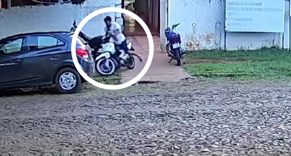 Identifican, localizan y detienen a un joven por hurto de motocicleta