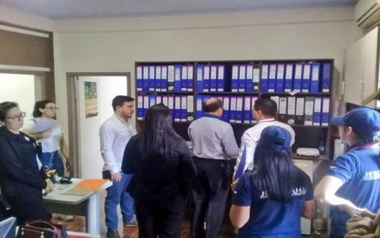 Operativo llamada: Imputan a quince personas