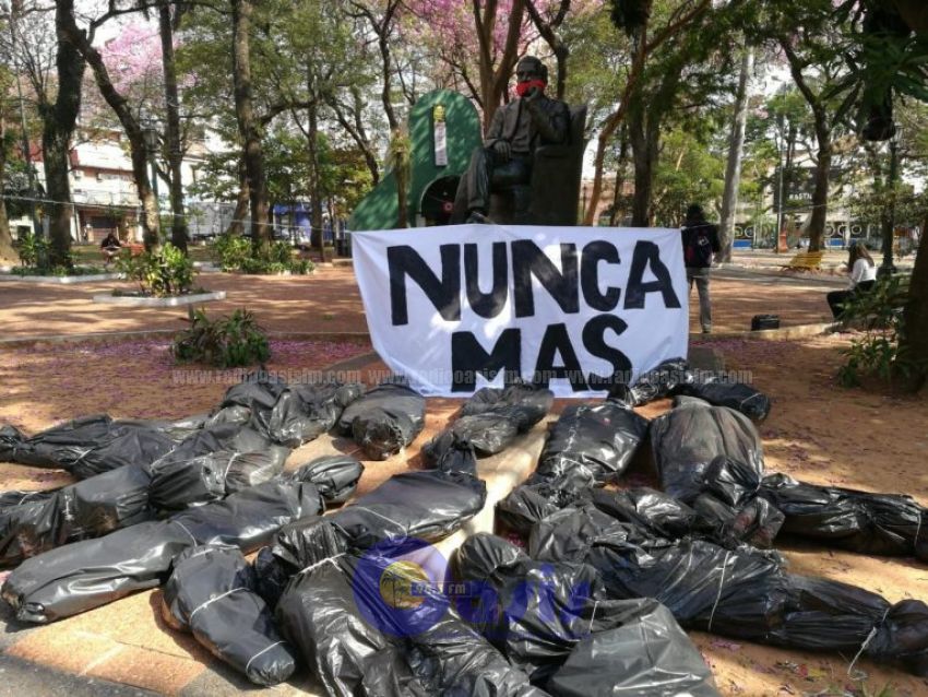 Reaparecen "cuerpos" de la dictadura stronista