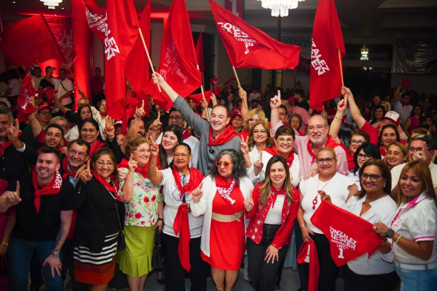 González Vaesken compartió con docentes y reafirmó su compromiso con la educación y formación