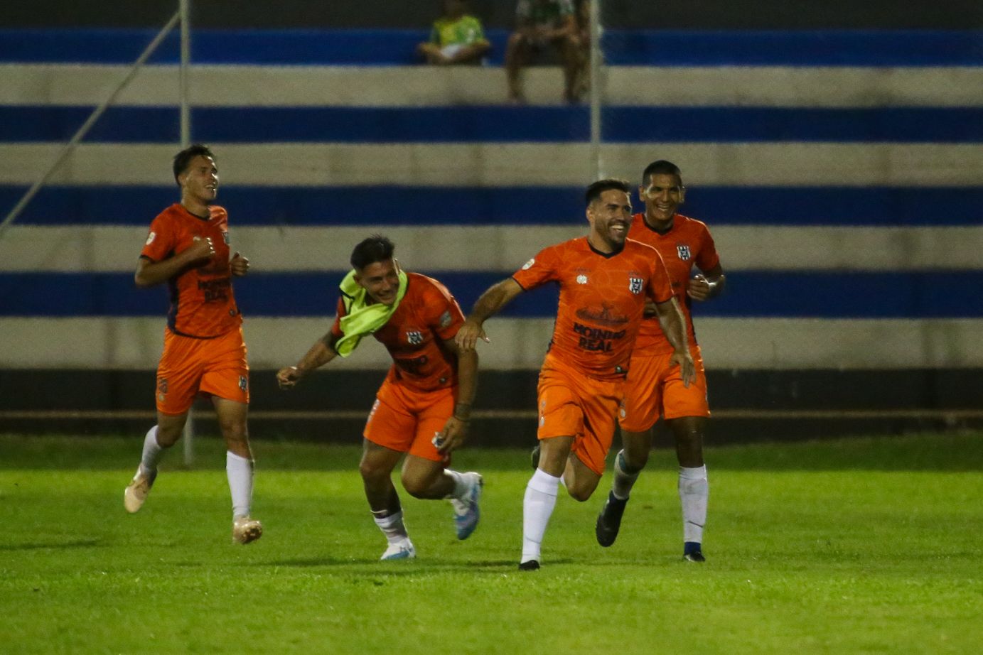 El Gallo desinfla al globo itaugueño