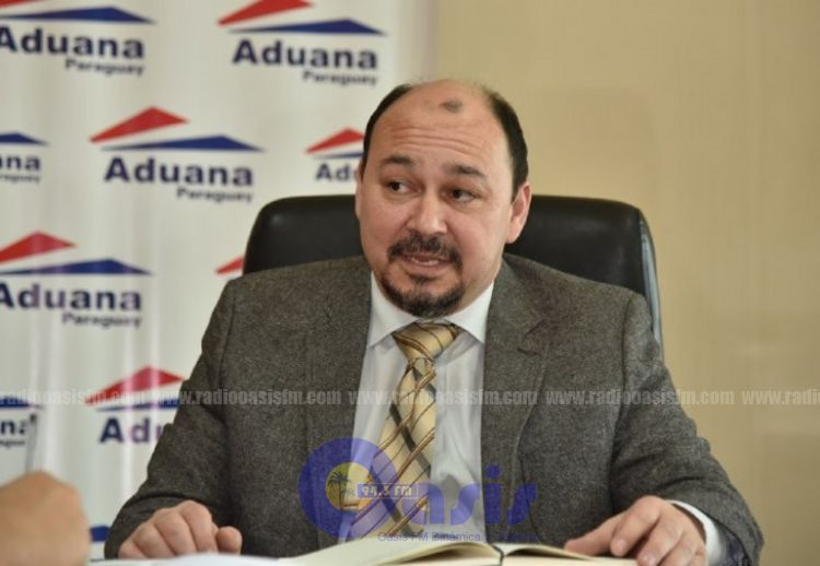 Funcionarios de Aduanas cobraron hasta G. 800 millones por multas