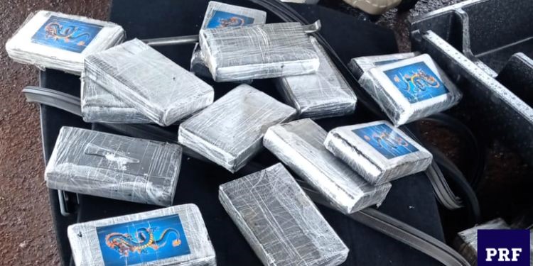 Pareja de paraguayos detenidos en Brasil por transportar cocaína