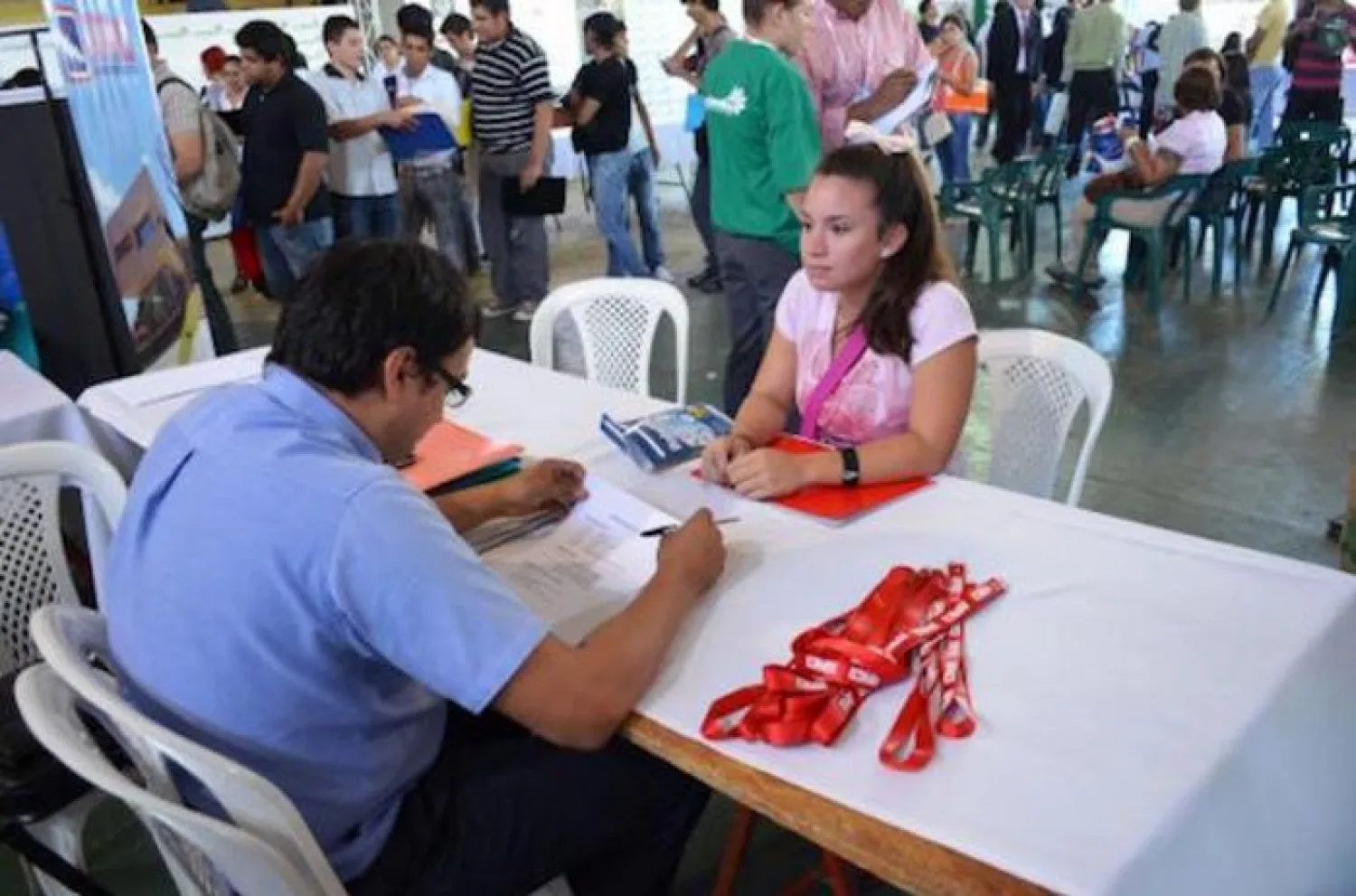 Ministerio de Trabajo lanza plan de empleo estival en ciudades turísticas