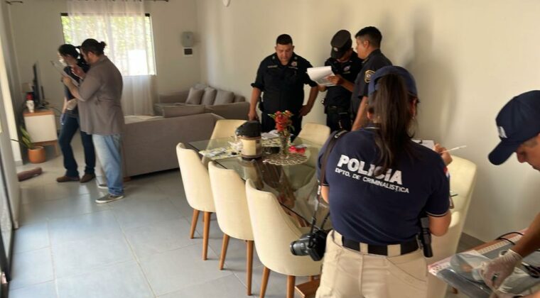 Cadáver de un abogado en avanzada descomposición fue hallado en el interior de una vivienda