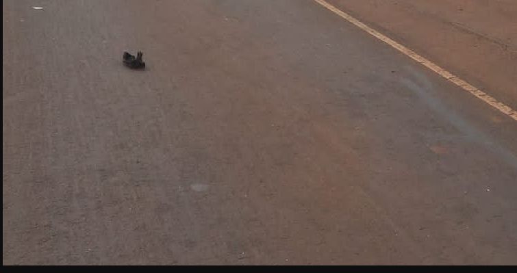 Madre y su hijo de 4 años mueren en violento accidente de tránsito