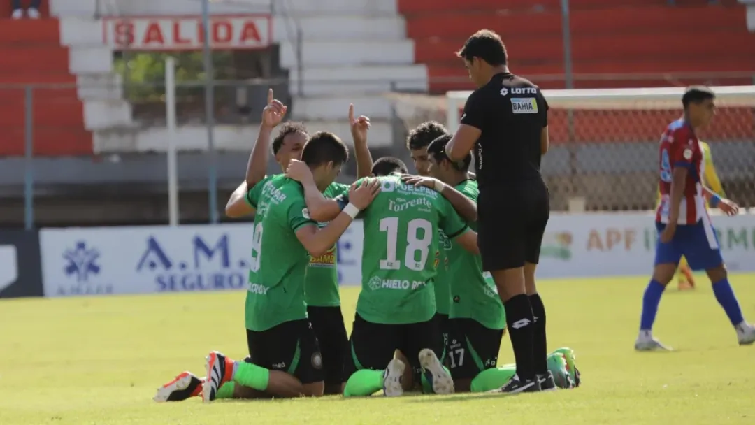 Rubio Ñu escala a la cima de la Intermedia tras goleada en Pastoreo