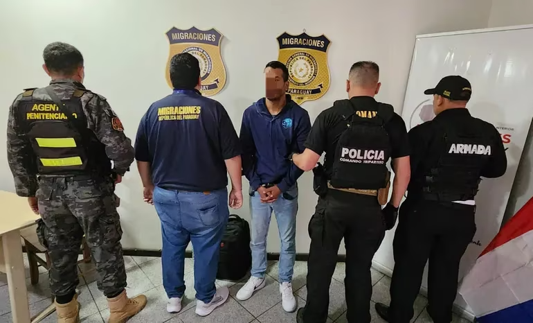 Con gran dispositivo de seguridad expulsan de Paraguay a miembro del Comando Vermelho