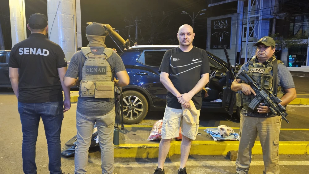 Cae presunto operador logístico de Tío Rico cuando intentaba salir del país
