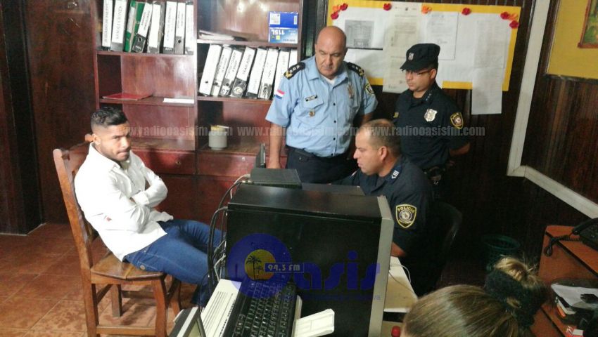 Gino Guerrero se pone a disposición