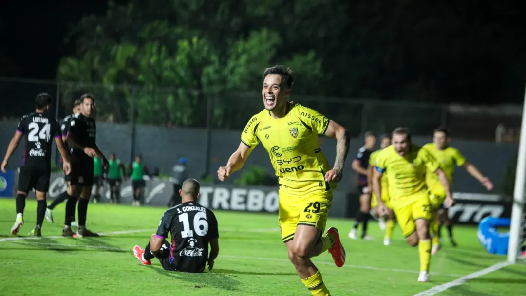 Recoleta gana un duelo clave frente al General