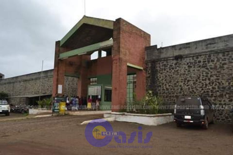 Presuntos miembros del PCC tomaron la cárcel de Itapúa