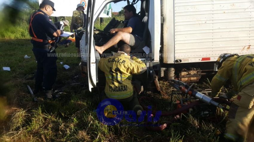 Accidente en Ypacaraí deja dos heridos