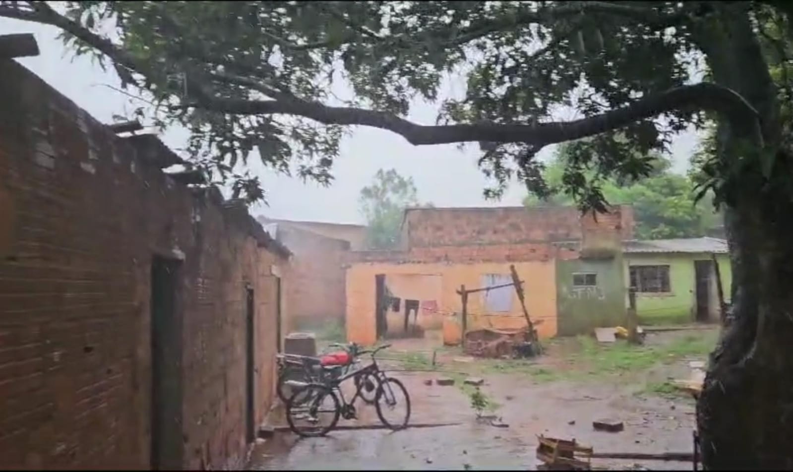 Por enésima vez, Senad allana conocida boca de fumo