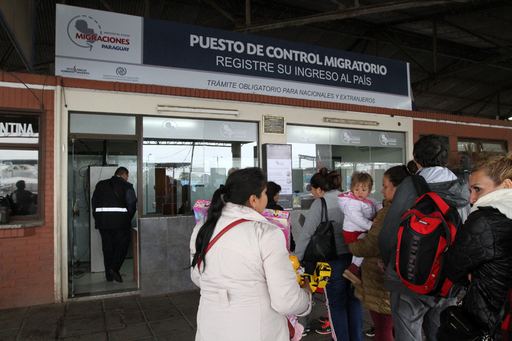 Periodo de vacaciones: ¿Qué documentos se necesitan para salir del país?