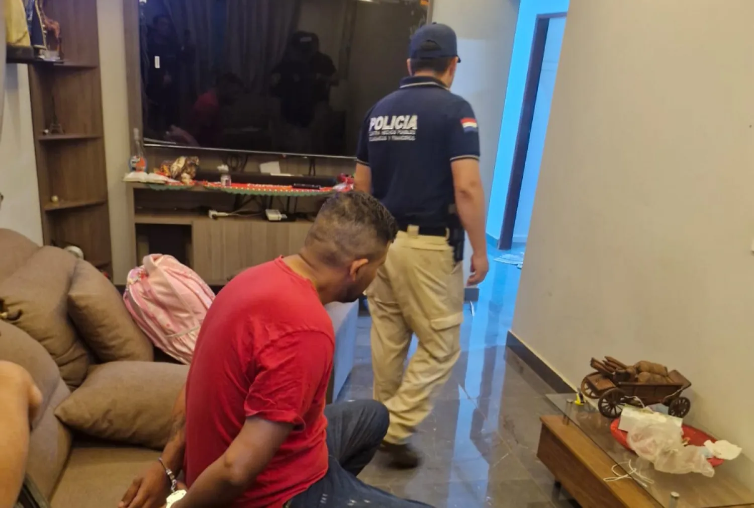 Allanan vivienda y detienen a dos brasileños con orden de captura por narcotráfico en Pedro Juan