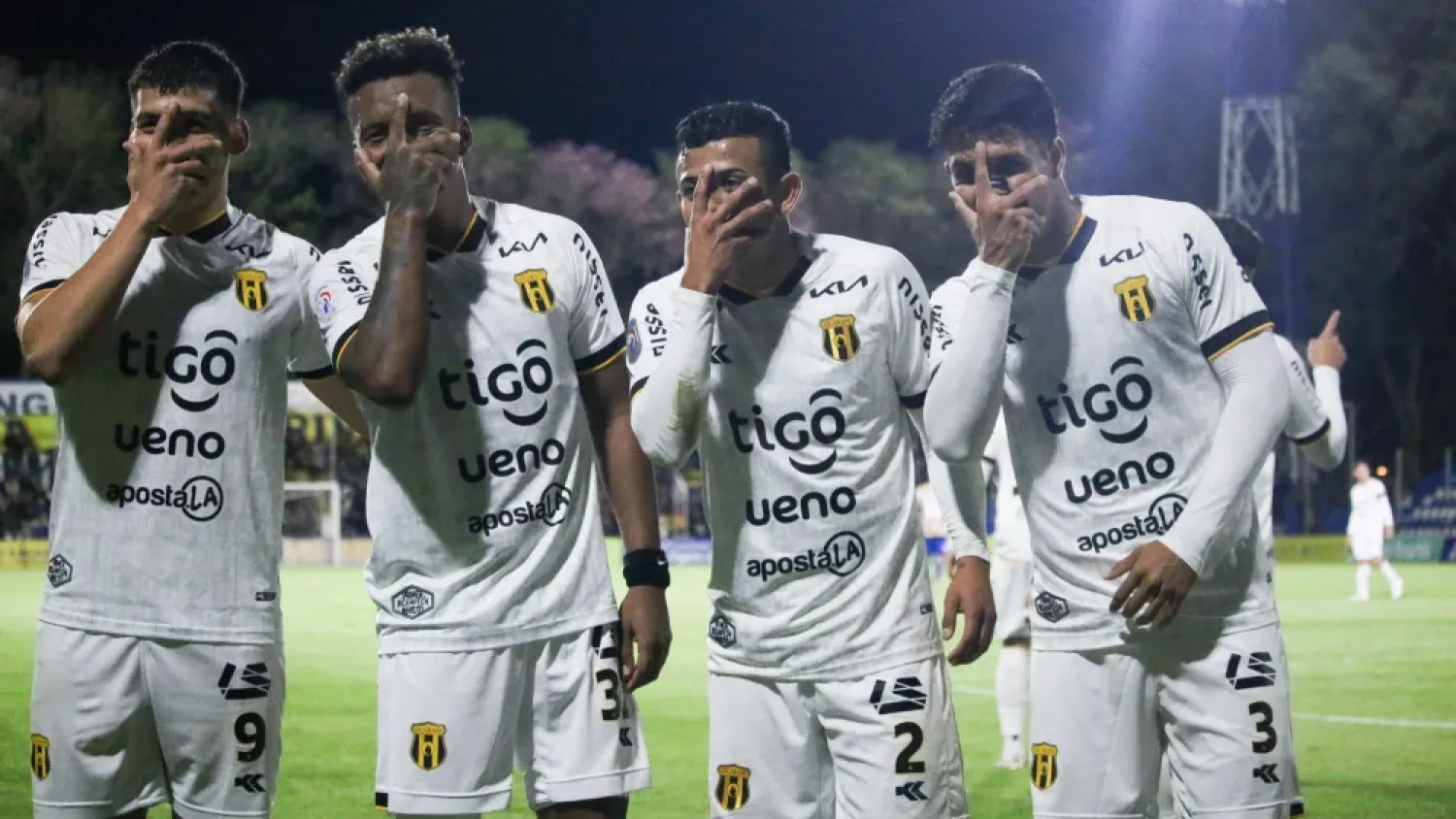 De 0-2 a 3-2: el Legendario da vuelta un partidazo ante Sportivo Luqueño