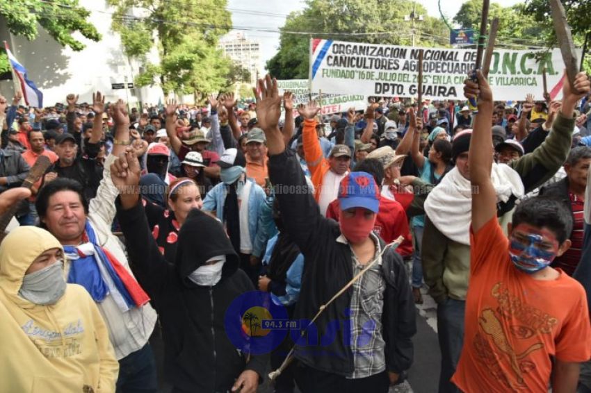Campesinos e indígenas critican falta de respuesta de Mario Abdo