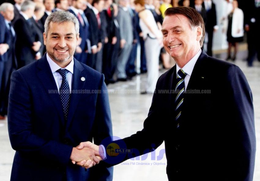 Bolsonaro reitera que no dar "refugio a bandidos"
