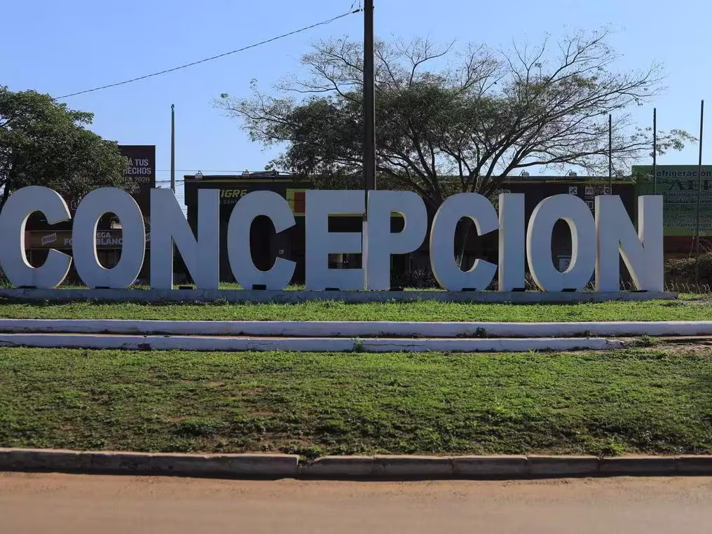 Vehículo explotó en un camino vecinal de Concepción e investigan supuesto atentado