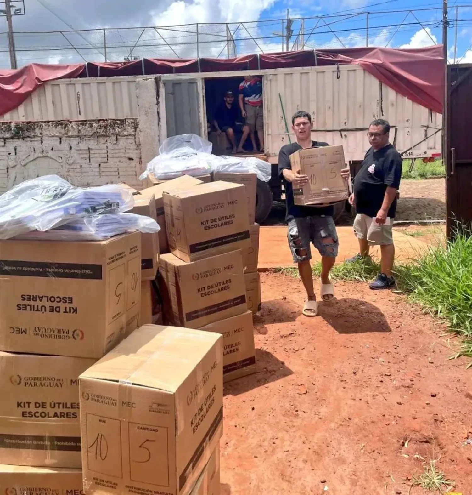 Kits de útiles escolares ya llegaron al departamento de Amambay