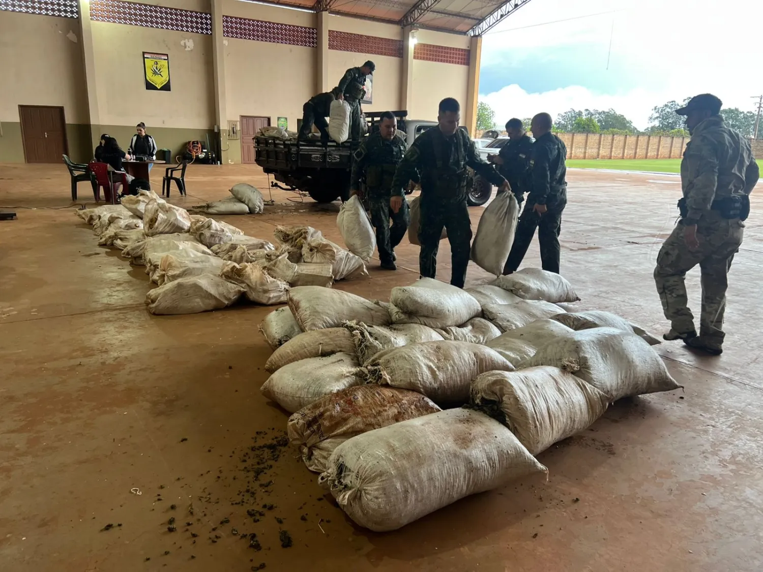 SENAD y CODI incautan 1.285 kilos de marihuana en Pedro Juan Caballero