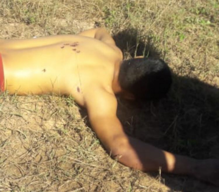 Encuentran cuerpo de un hombre asesinado en zona de Bella Vista