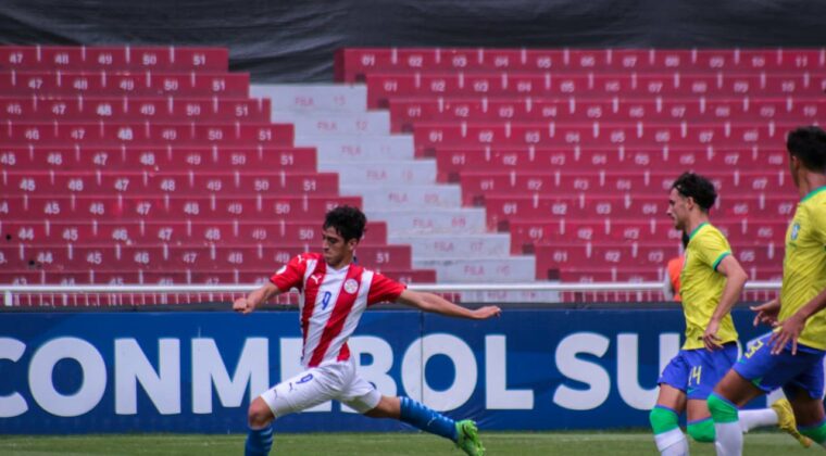 Paraguay vuelve a perder y esta vez ante Brasil