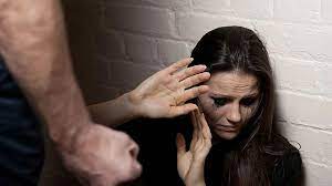 Violencia intrafamiliar crece 300 %, azotan a mujeres y niños