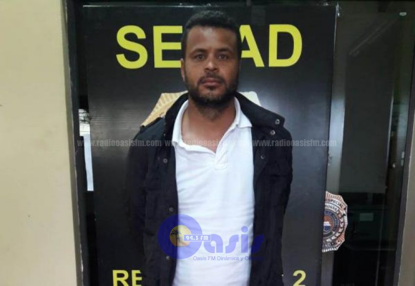 Brasileño detenido cuando intentaba enviar encomienda con cocaína a la India