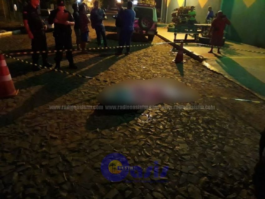 Matan a un hombre y hieren a otro por G. 140.000
