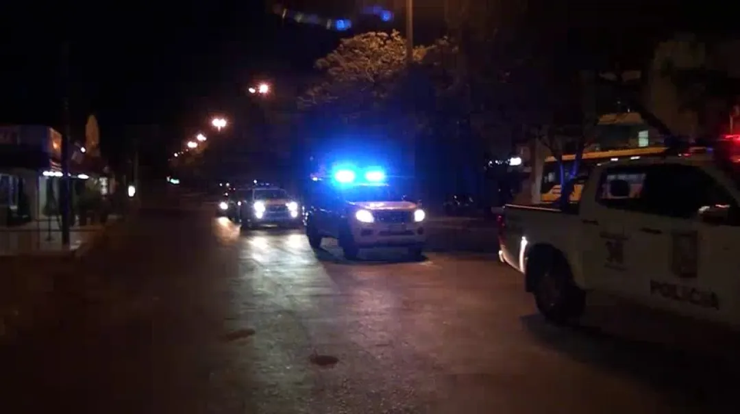 Vehículos incautados durante control nocturno en barrio Obrero
