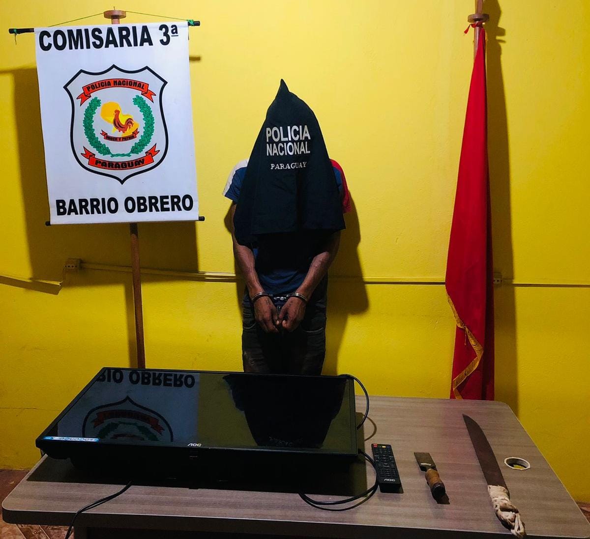 Detienen a un sujeto y recuperan tv producto de hurto