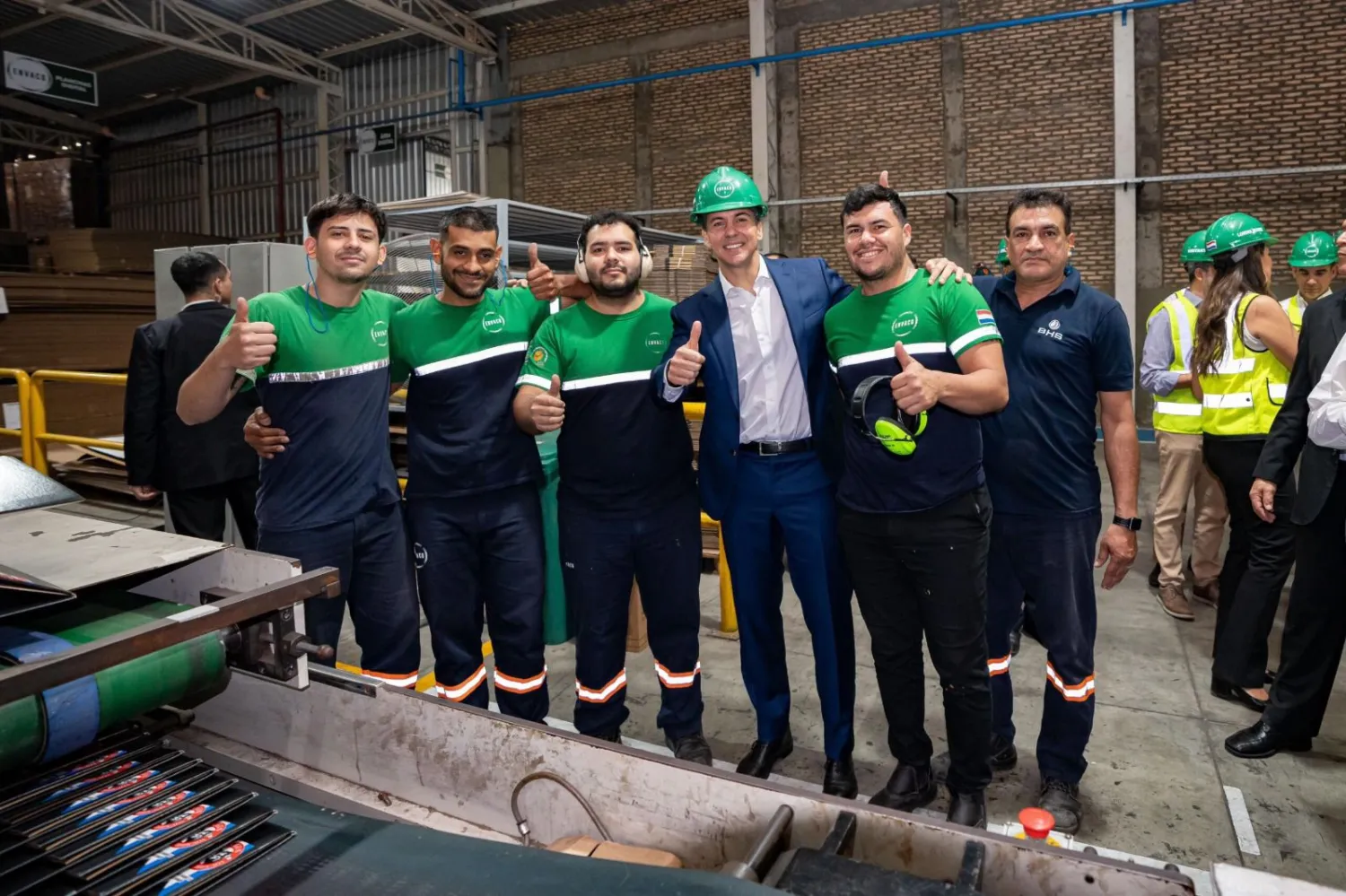 Gobierno reporta fuerte incremento de trabajadores registrados en la seguridad social