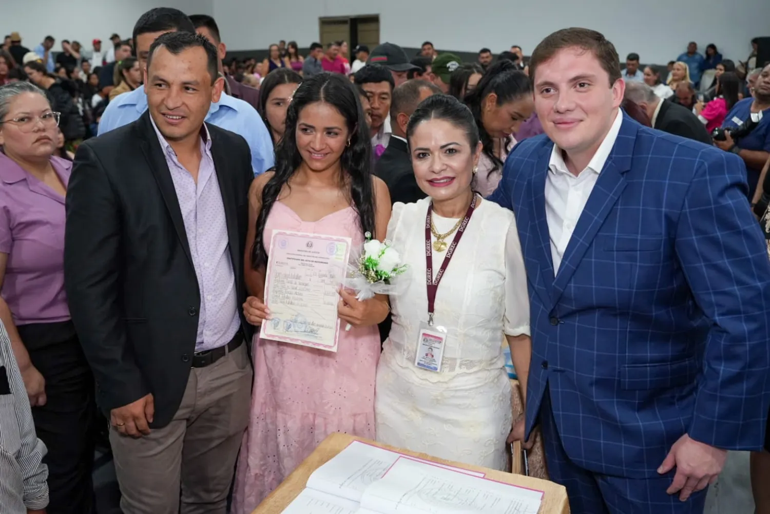 Paraguay se casa: Más de 200 parejas dijeron “SÍ” en PJC