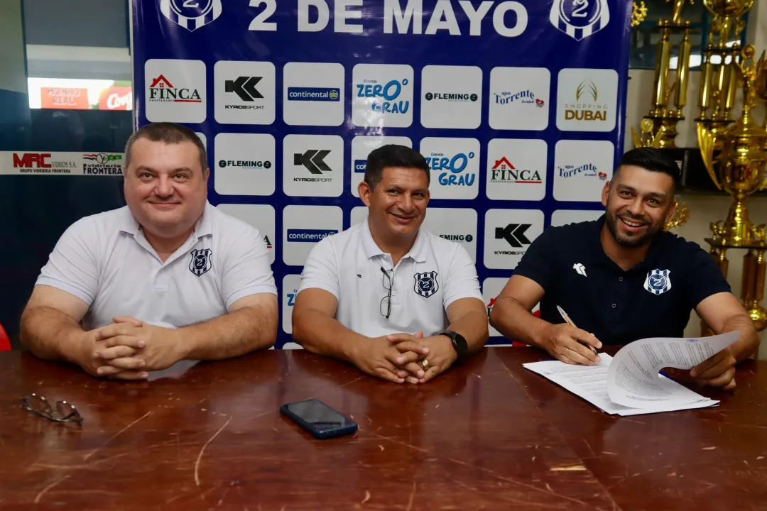 Felipe Giménez continuará al frente del Gallo en el 2025