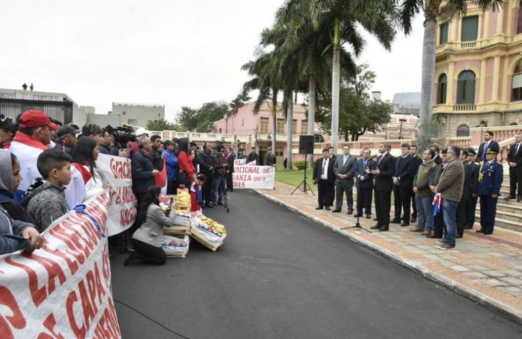 Abdo vincula la "desesperanza del pueblo" con la "manipulacin de las noticias"