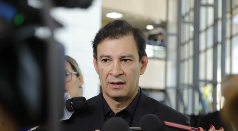 Presupuesto 2024: pedidos de ampliaciones superan los USD 300 millones, advierten