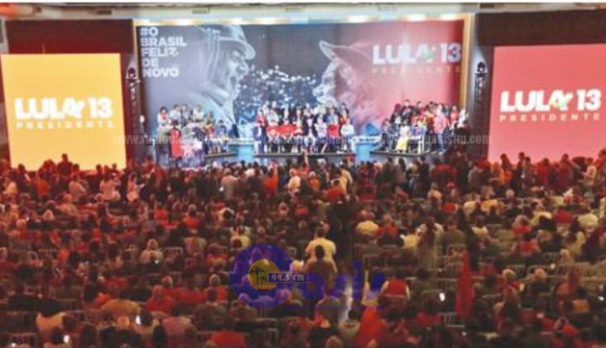 El PT lanza la candidatura de Lula y promete sacarlo de la prisión