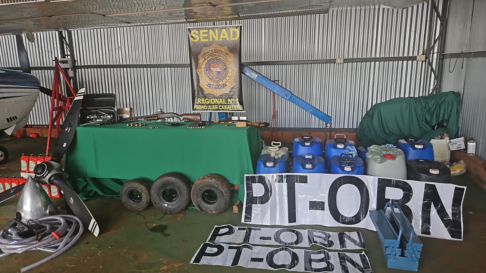 Hallan pistas clandestinas y aeronave narco en Cerro Guazú, Amambay