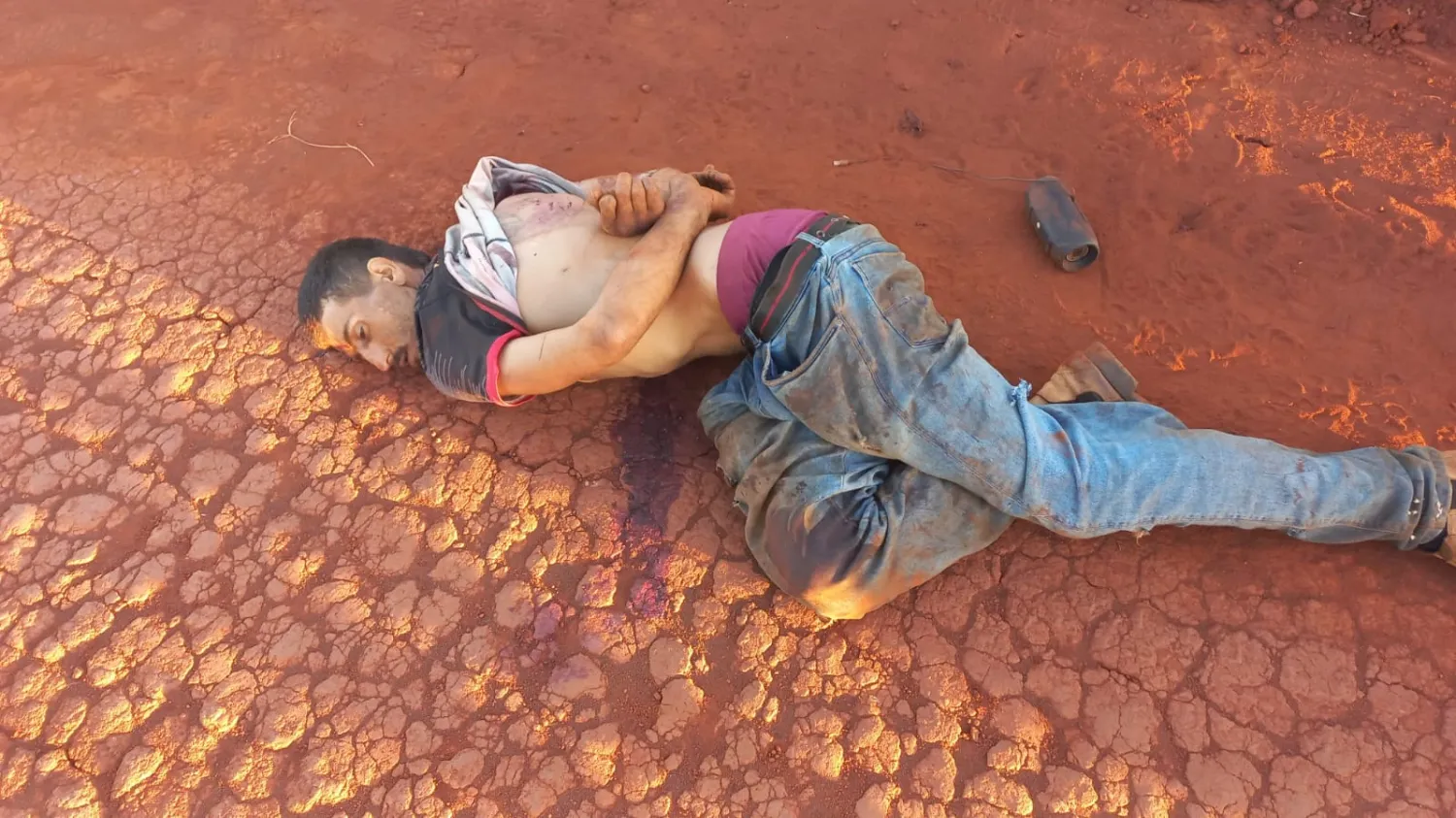 Hallan cadáver de un brasileño con impactos de bala en zona rural de Capitán Bado