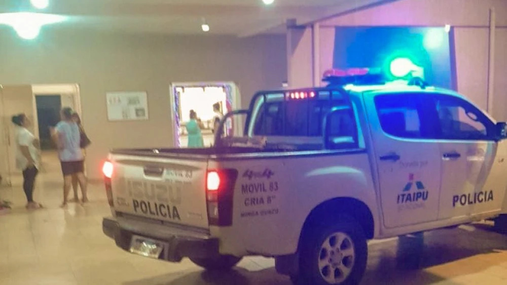 Comisario muere electrocutado al intentar cambiar un foco en Minga Guazú