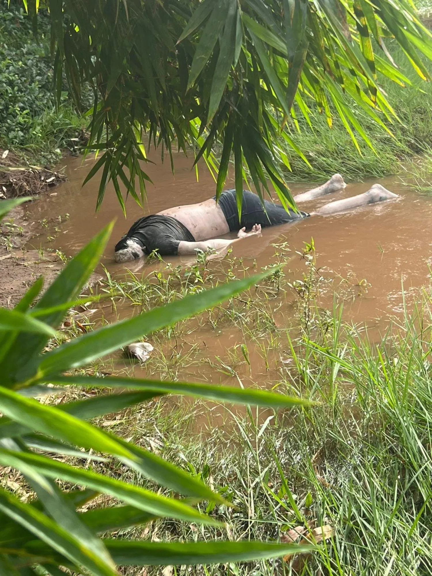Localizan cuerpo de hombre ahogado en aguas del río Apa tras nueve días de búsqueda