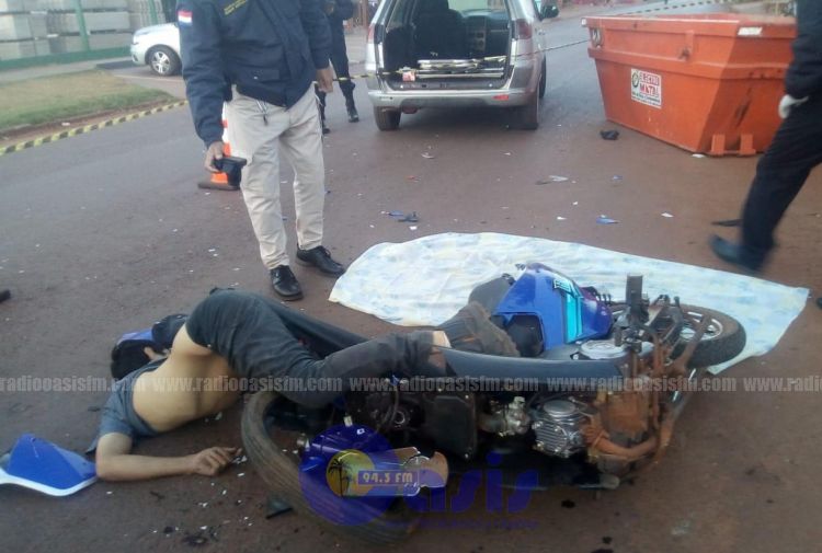 Motociclista chocó por contenedor y falleció en Pedro Juan