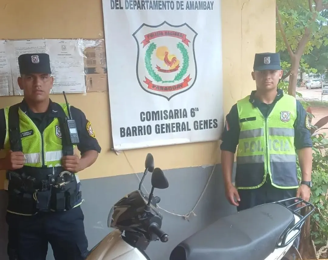 Agentes de la Comisaría Sexta recupera motocicleta denunciada como hurtada