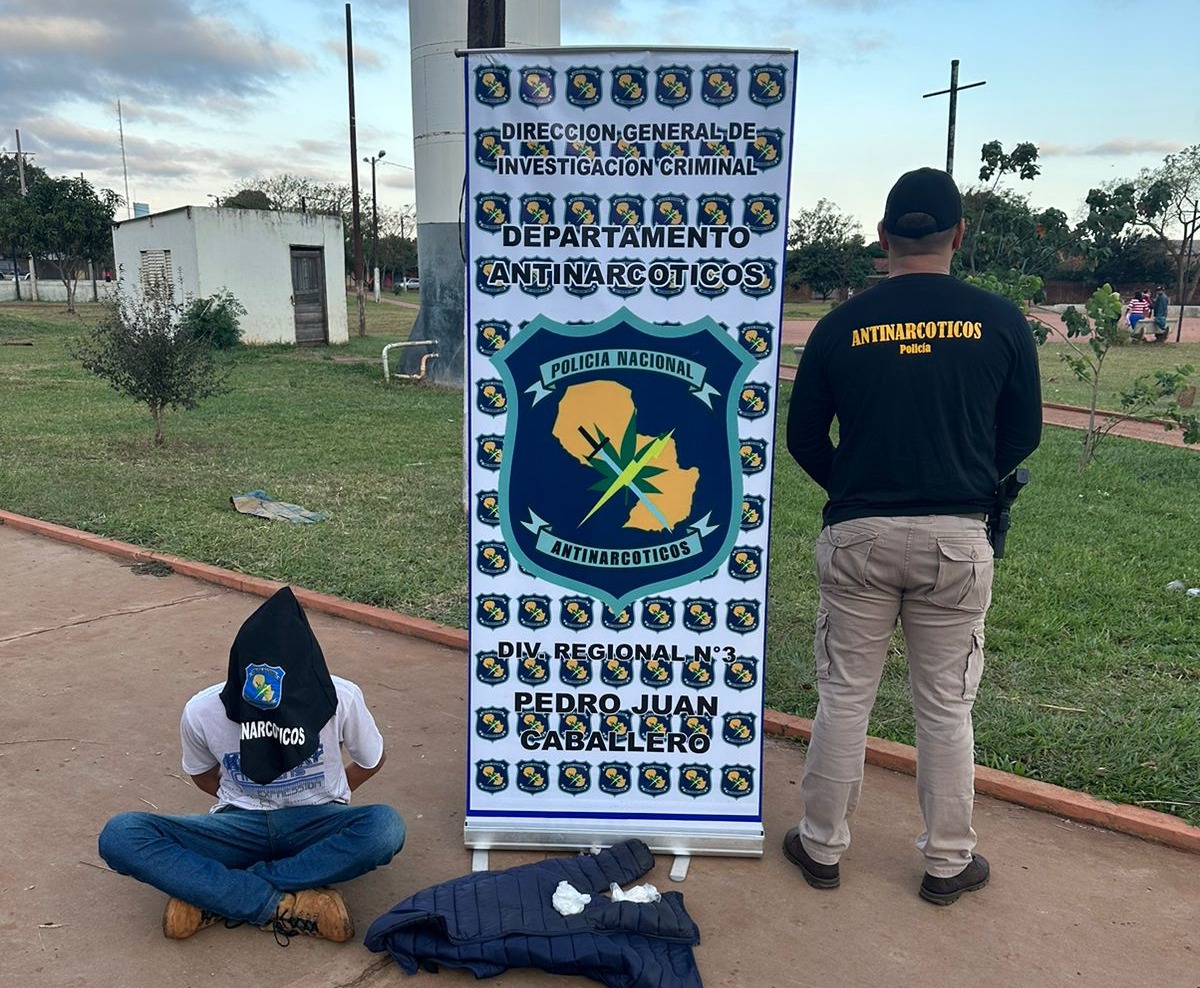 Cae ''narcodelivery'' con 175 gramos de supuesta cocaína