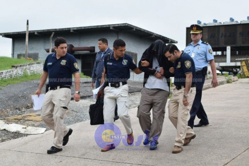 Detienen a piloto iraní