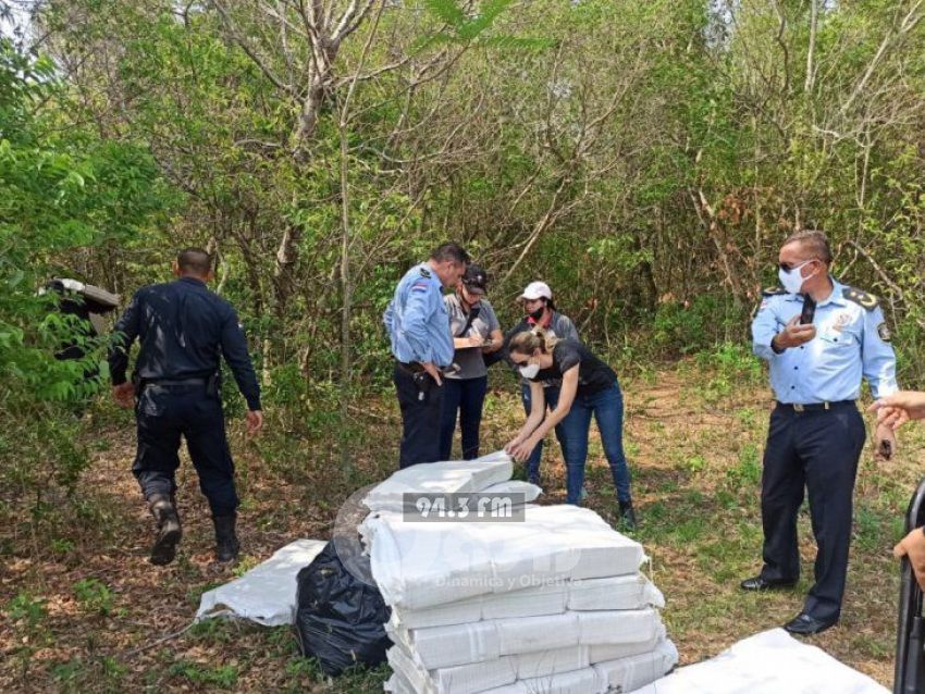 Padre e hijo, detenidos con 676 kilos de presunta marihuana en Ñeembucú